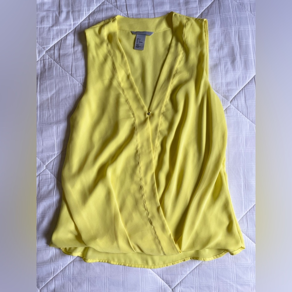 Yellow sleeveless top